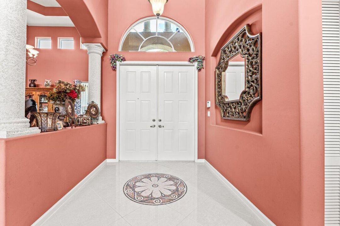 For Sale: $714,900 (4 beds, 2 baths, 3195 Square Feet)