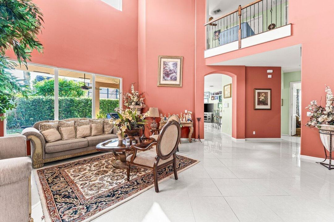 For Sale: $714,900 (4 beds, 2 baths, 3195 Square Feet)