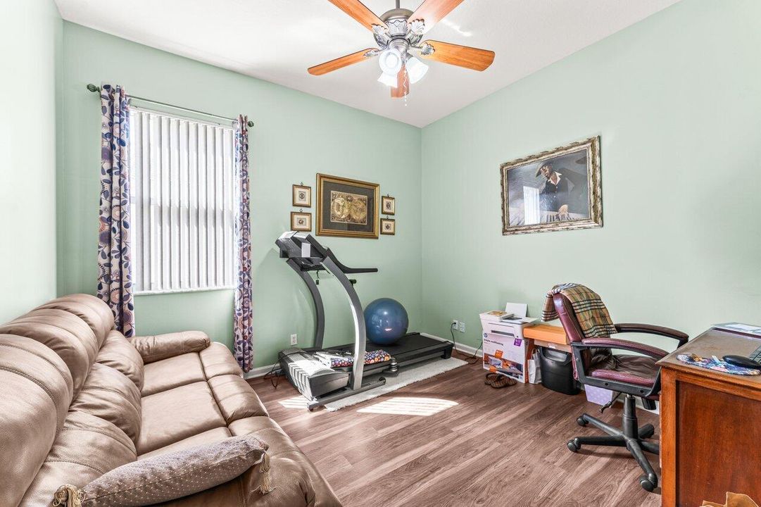 For Sale: $714,900 (4 beds, 2 baths, 3195 Square Feet)