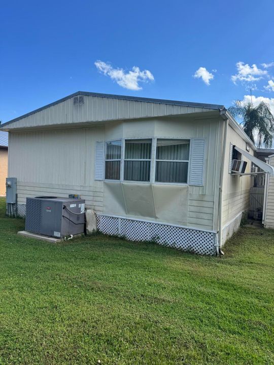 For Sale: $19,000 (2 beds, 2 baths, 1200 Square Feet)