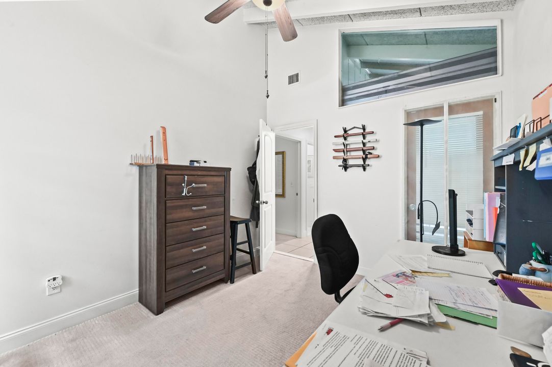 На продажу: $499,900 (2 спален, 1 ванн, 1028 Квадратных фут)