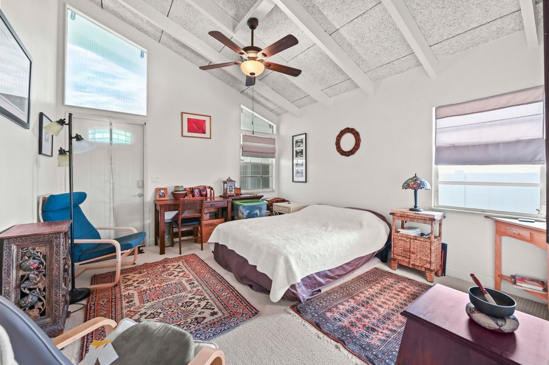 На продажу: $499,900 (2 спален, 1 ванн, 1028 Квадратных фут)