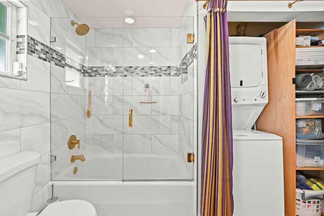 На продажу: $499,900 (2 спален, 1 ванн, 1028 Квадратных фут)