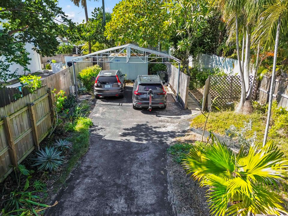 На продажу: $499,900 (2 спален, 1 ванн, 1028 Квадратных фут)