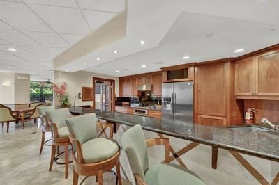 出租: $6,500 (2 贝兹, 2 浴室, 1226 平方英尺)