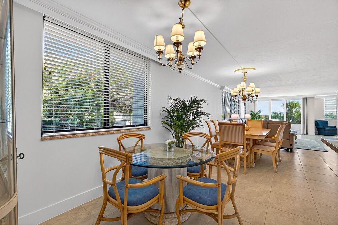 На продажу: $1,300,000 (3 спален, 3 ванн, 2300 Квадратных фут)