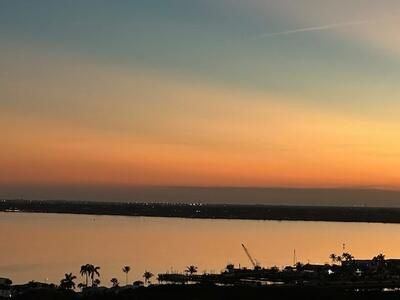 出租: $6,500 (2 贝兹, 2 浴室, 1226 平方英尺)