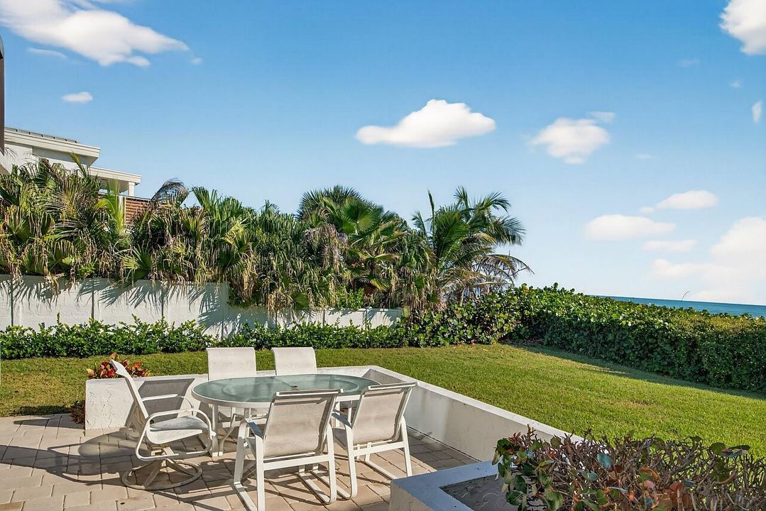 На продажу: $1,300,000 (3 спален, 3 ванн, 2300 Квадратных фут)