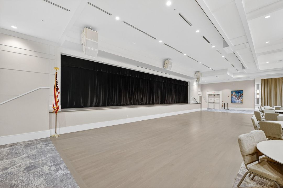 待售: $689,900 (3 贝兹, 2 浴室, 2167 平方英尺)