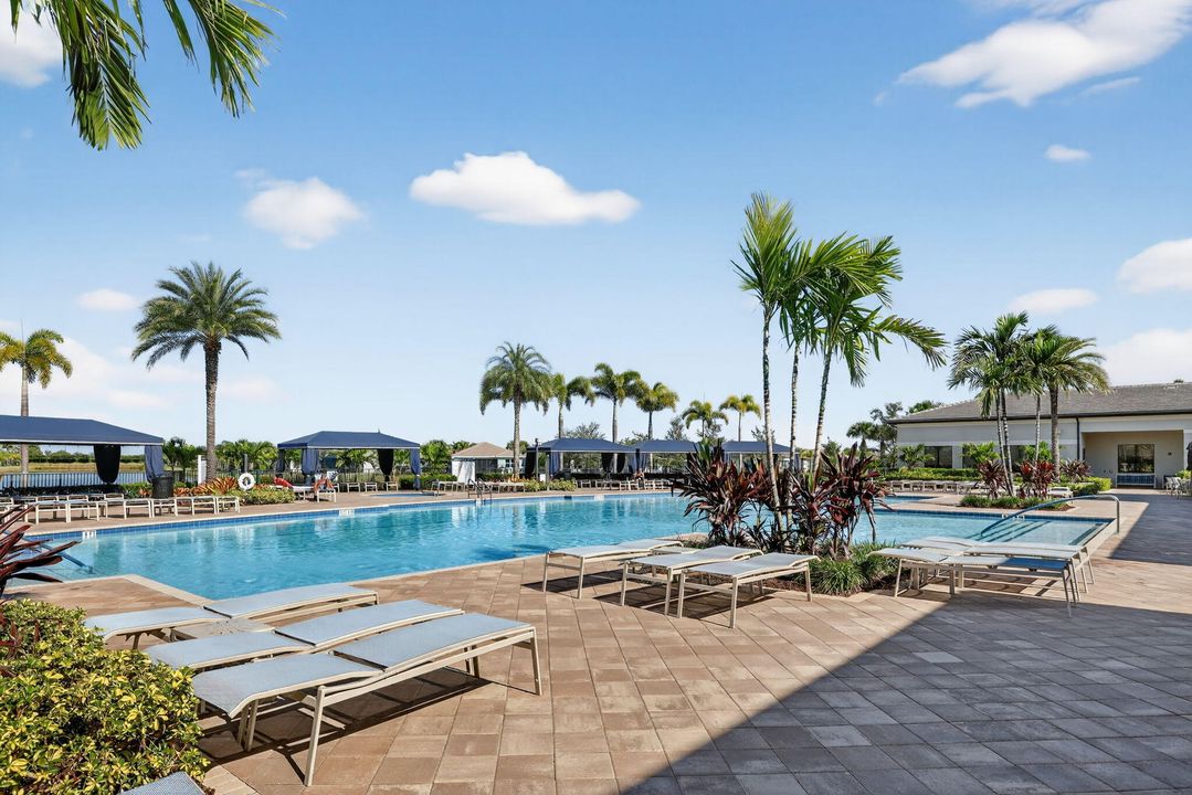 待售: $689,900 (3 贝兹, 2 浴室, 2167 平方英尺)