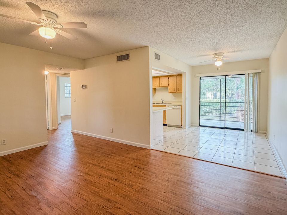 En Renta: $1,850 (2 camas, 2 baños, 883 Pies cuadrados)