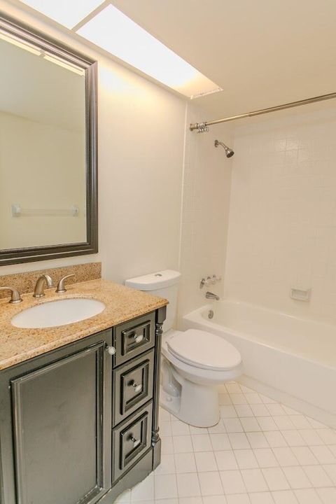 En Renta: $1,850 (2 camas, 2 baños, 883 Pies cuadrados)