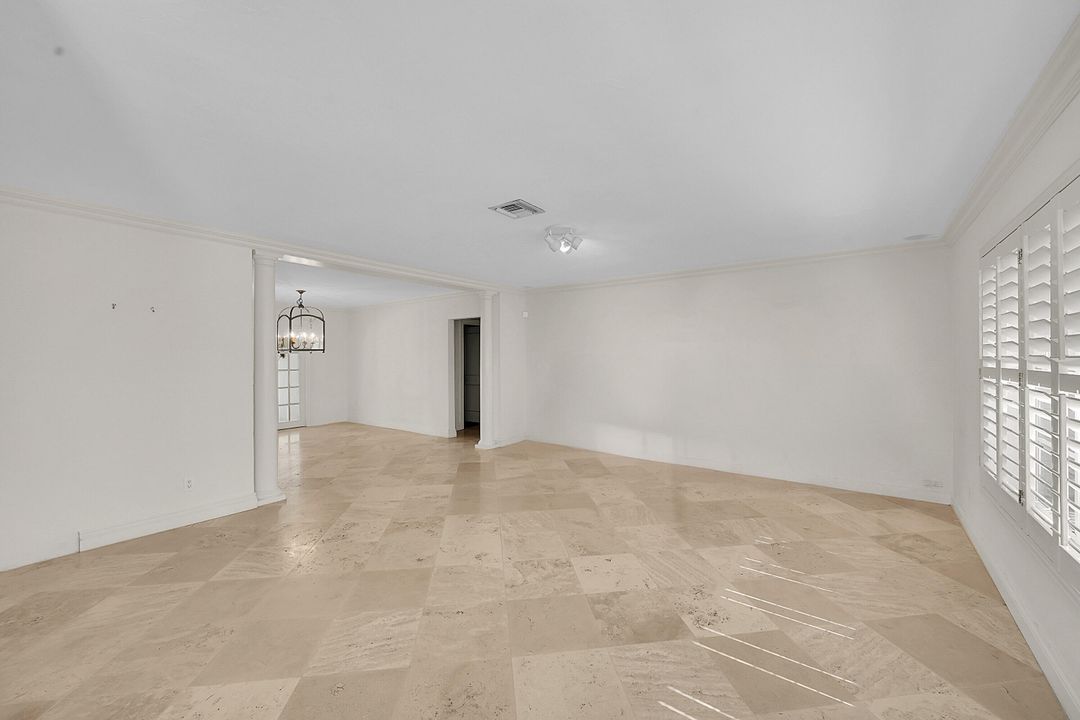 En Renta: $6,300 (3 camas, 3 baños, 2147 Pies cuadrados)