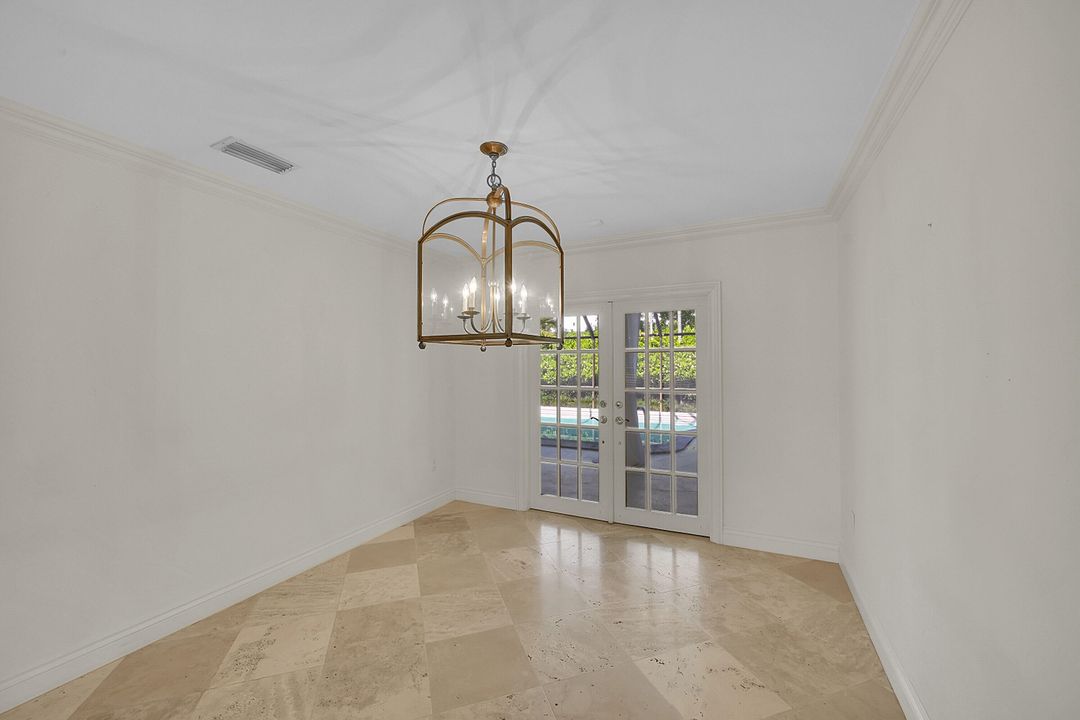 En Renta: $6,300 (3 camas, 3 baños, 2147 Pies cuadrados)