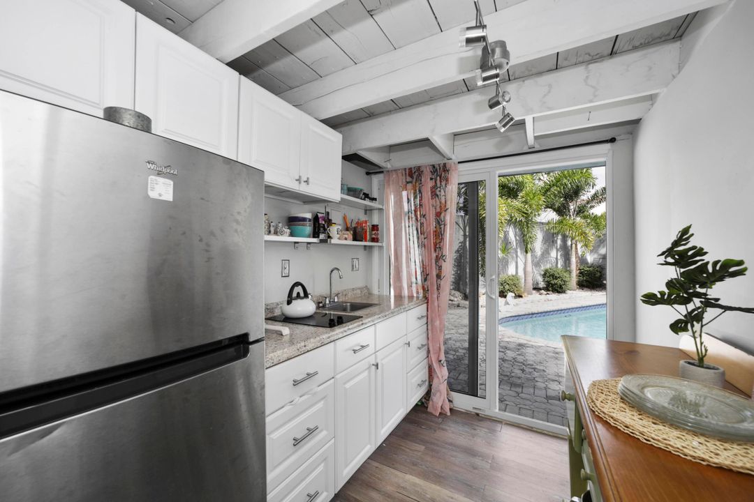 En Renta: $1,450 (0 camas, 1 baños, 428 Pies cuadrados)