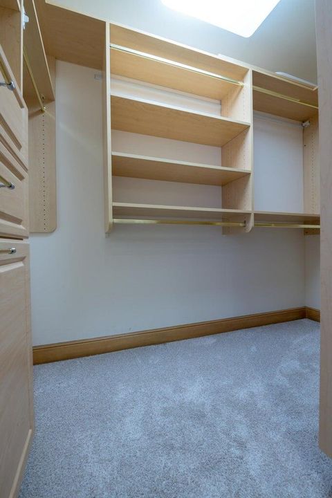 For Rent: $5,500 (3 beds, 3 baths, 2130 Square Feet)