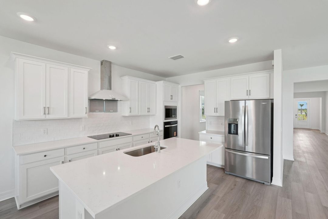 For Sale: $562,943 (4 beds, 3 baths, 2791 Square Feet)