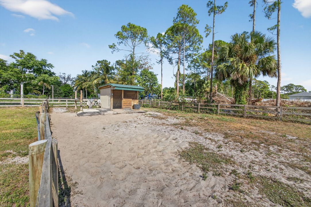 For Sale: $725,000 (4 beds, 2 baths, 2125 Square Feet)