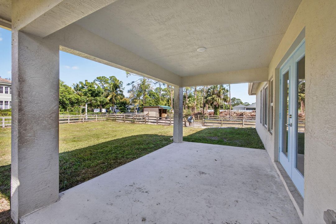 For Sale: $725,000 (4 beds, 2 baths, 2125 Square Feet)