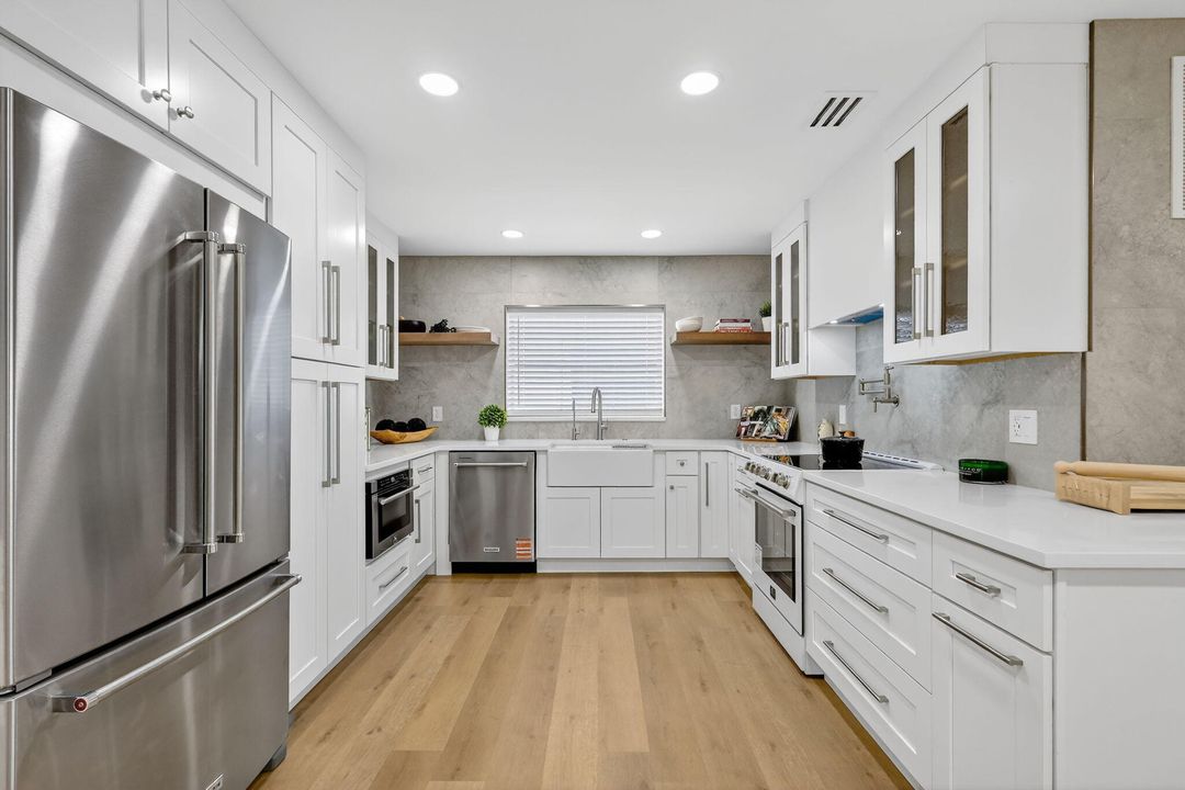 待售: $499,000 (2 贝兹, 2 浴室, 1741 平方英尺)