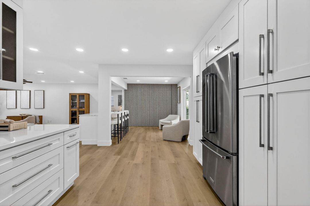 待售: $499,000 (2 贝兹, 2 浴室, 1741 平方英尺)