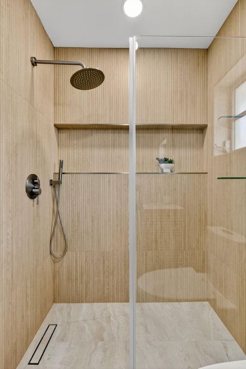 待售: $499,000 (2 贝兹, 2 浴室, 1741 平方英尺)