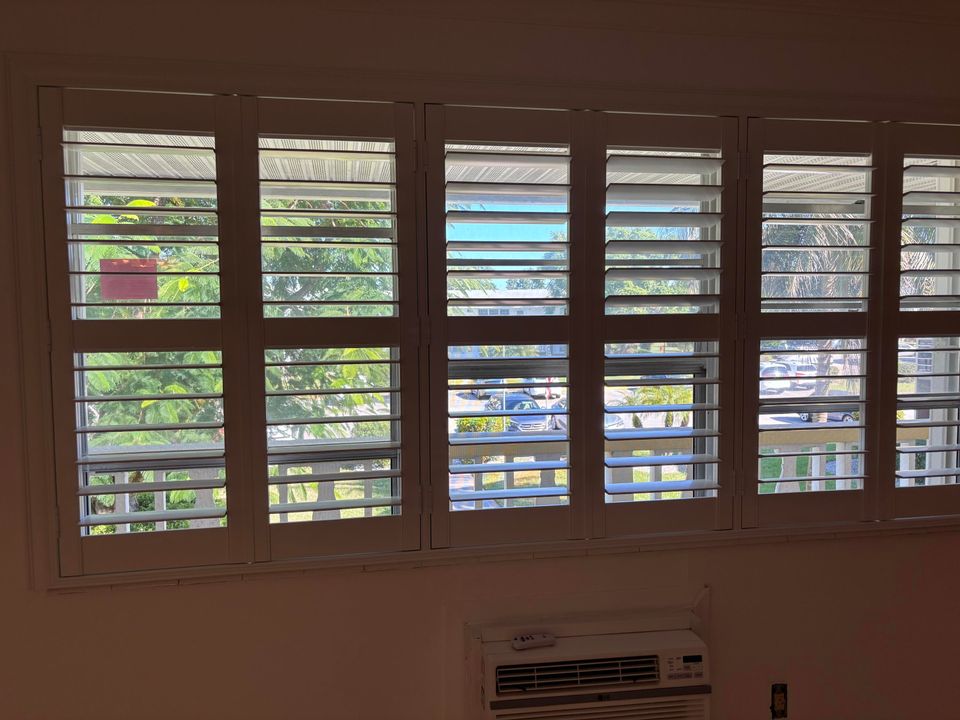 出租: $1,375 (1 贝兹, 1 浴室, 702 平方英尺)