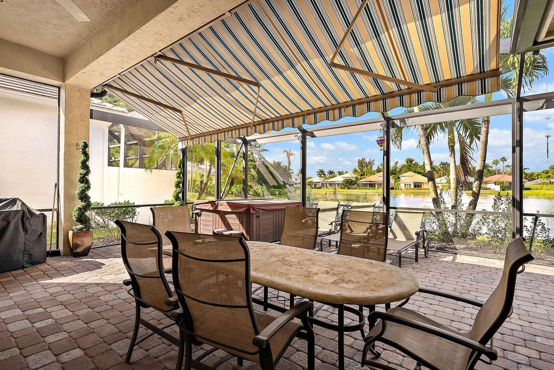 En Venta: $639,000 (3 camas, 2 baños, 2631 Pies cuadrados)