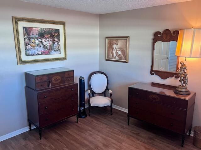 В аренду: $2,800 (2 спален, 2 ванн, 993 Квадратных фут)