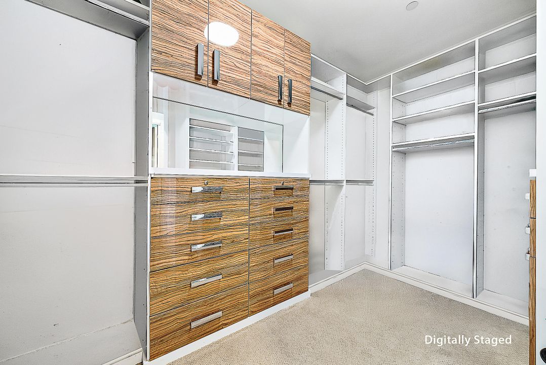 En Venta: $3,650,000 (3 camas, 3 baños, 3282 Pies cuadrados)