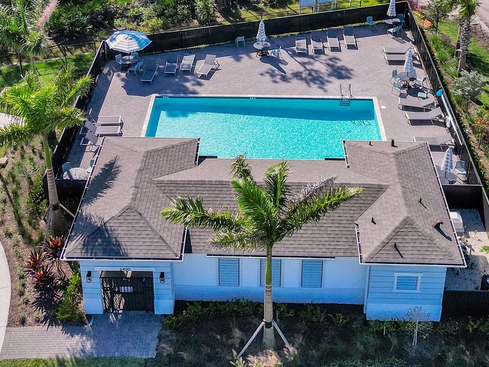 На продажу: $649,900 (4 спален, 2 ванн, 2034 Квадратных фут)