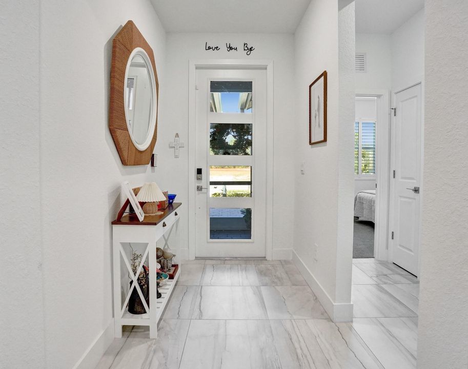 На продажу: $649,900 (4 спален, 2 ванн, 2034 Квадратных фут)