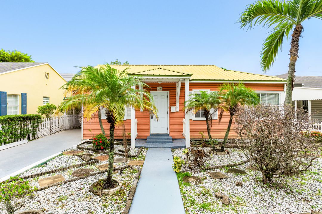 For Sale: $2,500,000 (0 beds, 0 baths, 950 Square Feet)