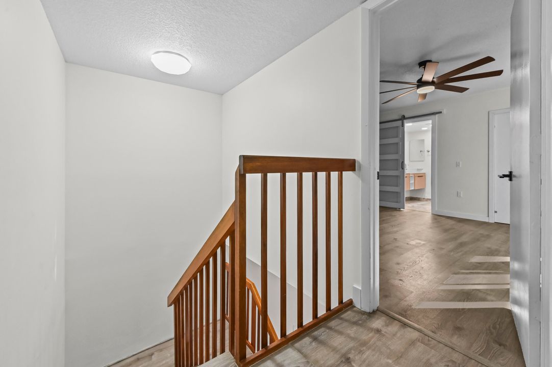 For Sale: $319,900 (2 beds, 2 baths, 1288 Square Feet)