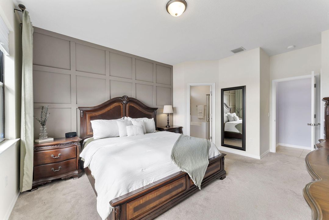 待售: $650,000 (4 贝兹, 2 浴室, 1894 平方英尺)