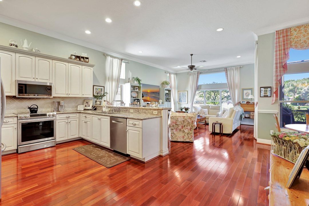 Active With Contract: $549,000 (3 beds, 2 baths, 2347 Square Feet)