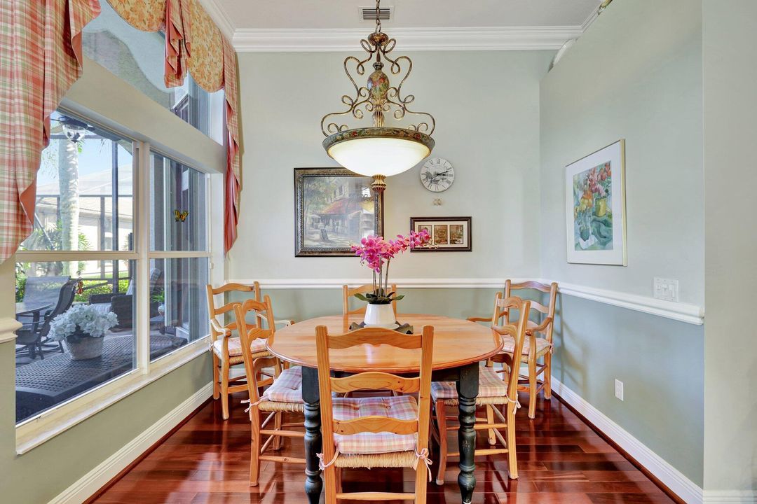 Active With Contract: $549,000 (3 beds, 2 baths, 2347 Square Feet)