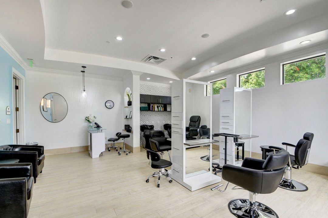 Active With Contract: $549,000 (3 beds, 2 baths, 2347 Square Feet)