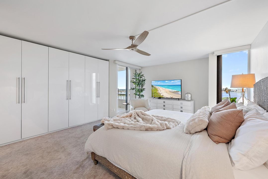 For Sale: $1,395,000 (2 beds, 2 baths, 1435 Square Feet)