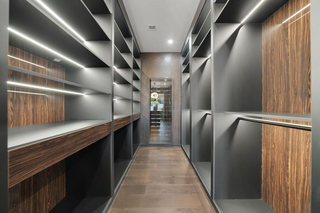 For Sale: $16,900,000 (4 beds, 5 baths, 7683 Square Feet)