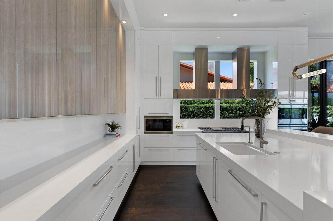 For Sale: $16,900,000 (4 beds, 5 baths, 7683 Square Feet)