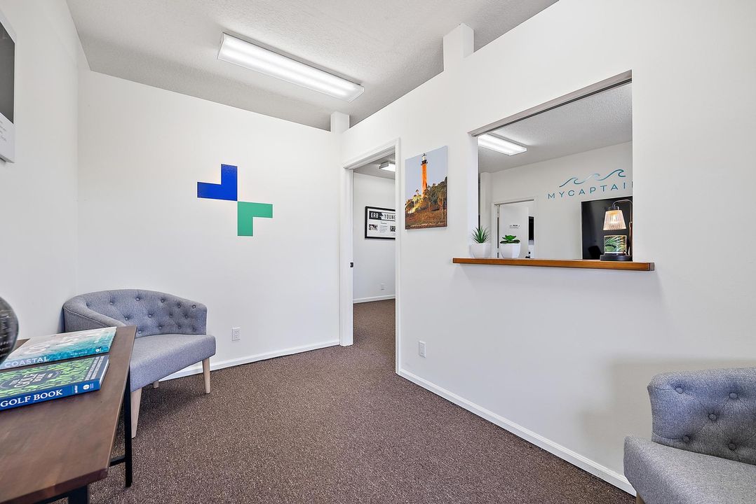 Active With Contract: $499,000 (0 beds, 0 baths, 1085 Square Feet)