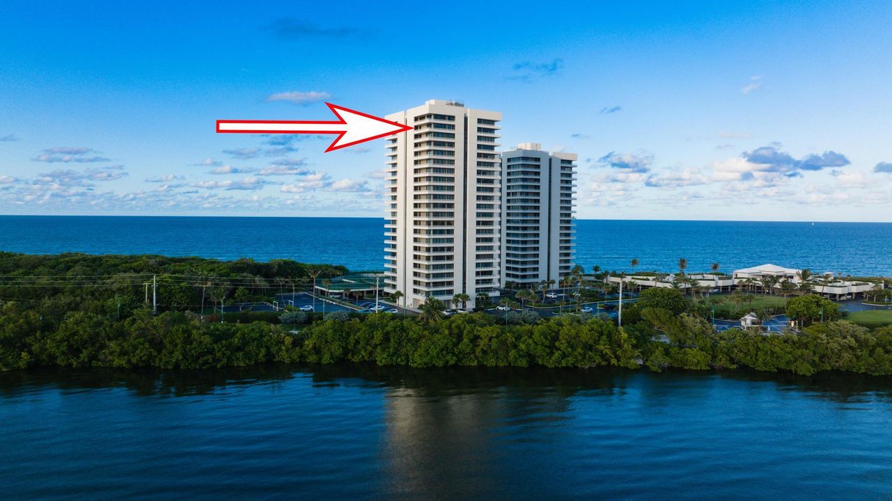 For Sale: $1,395,000 (2 beds, 2 baths, 1435 Square Feet)