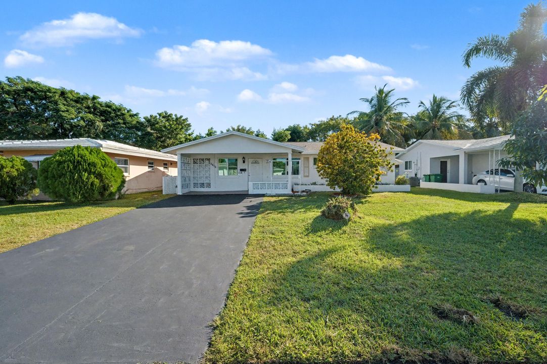 待售: $365,000 (2 贝兹, 2 浴室, 1414 平方英尺)