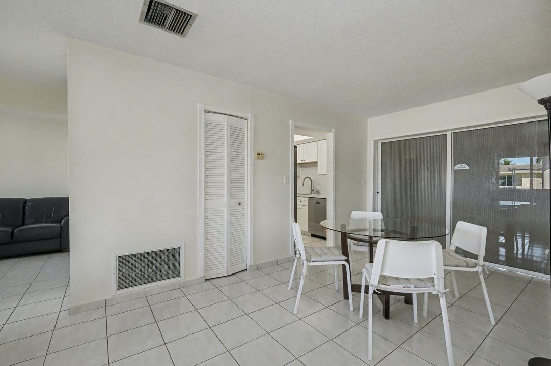 待售: $365,000 (2 贝兹, 2 浴室, 1414 平方英尺)