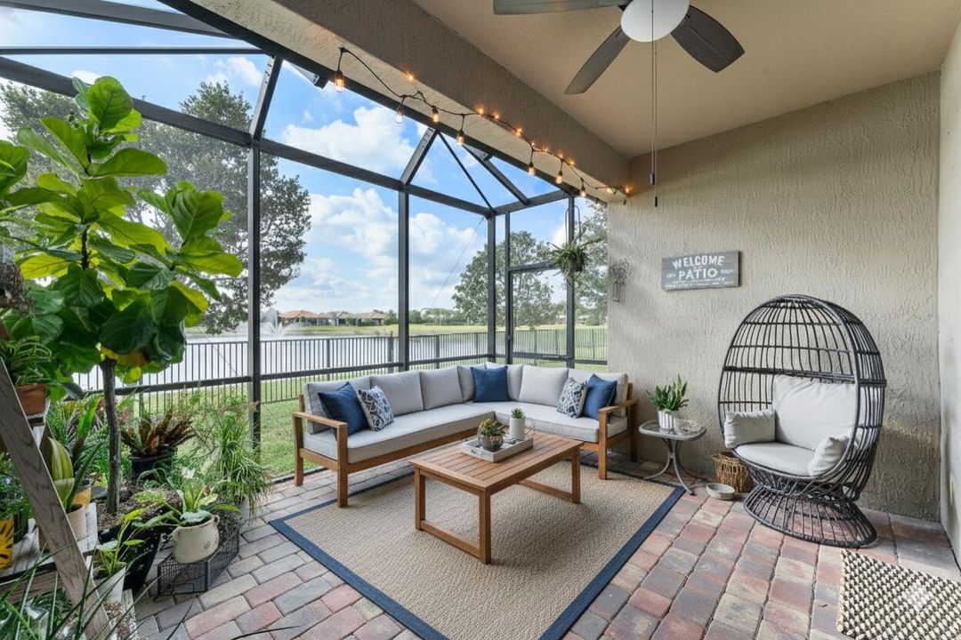 待售: $650,000 (4 贝兹, 2 浴室, 1894 平方英尺)