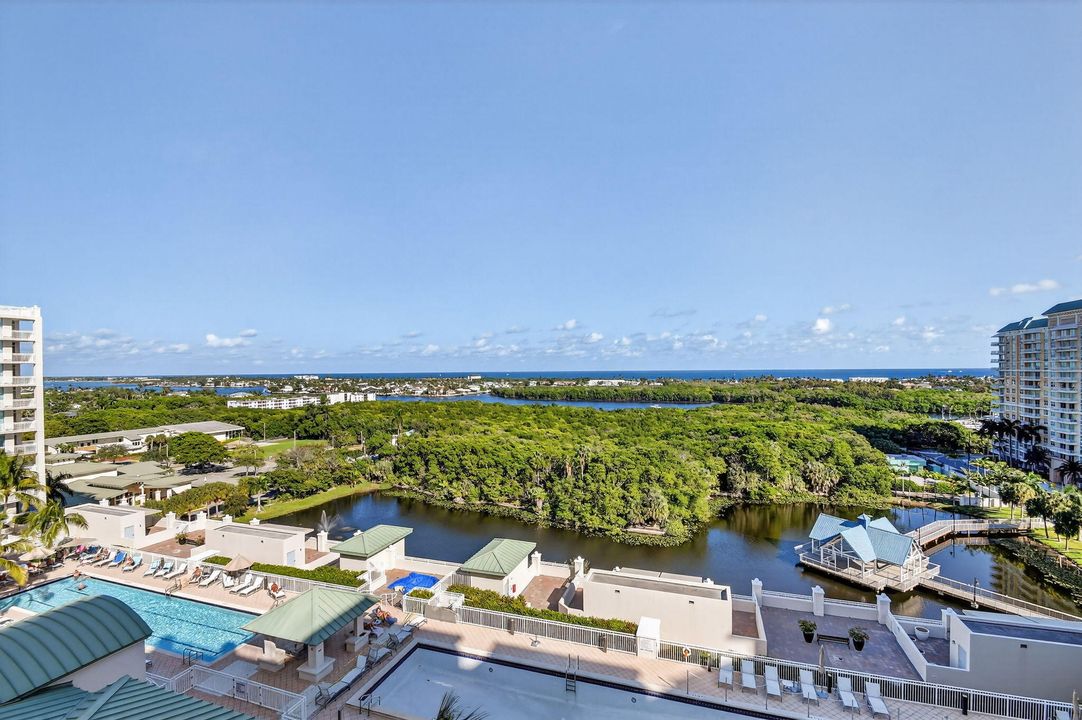 For Sale: $698,500 (3 beds, 2 baths, 1650 Square Feet)