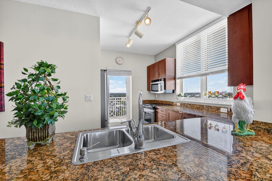 For Sale: $698,500 (3 beds, 2 baths, 1650 Square Feet)