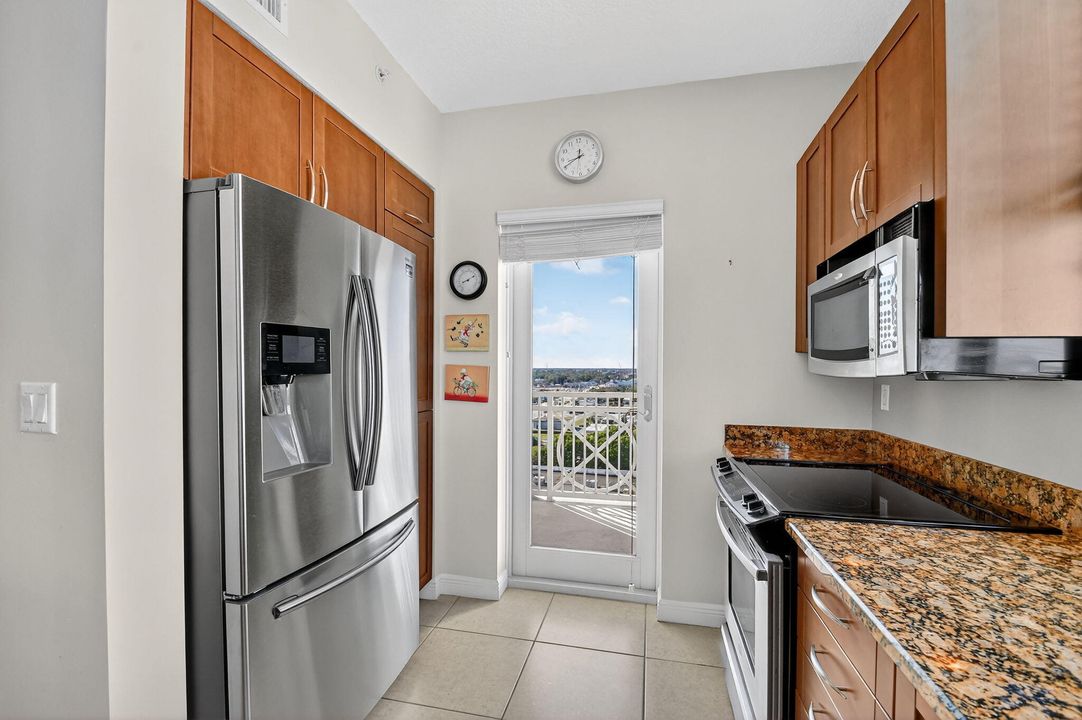 For Sale: $698,500 (3 beds, 2 baths, 1650 Square Feet)