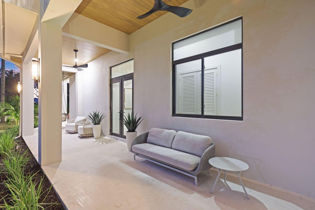 待售: $4,900,000 (5 贝兹, 5 浴室, 4573 平方英尺)